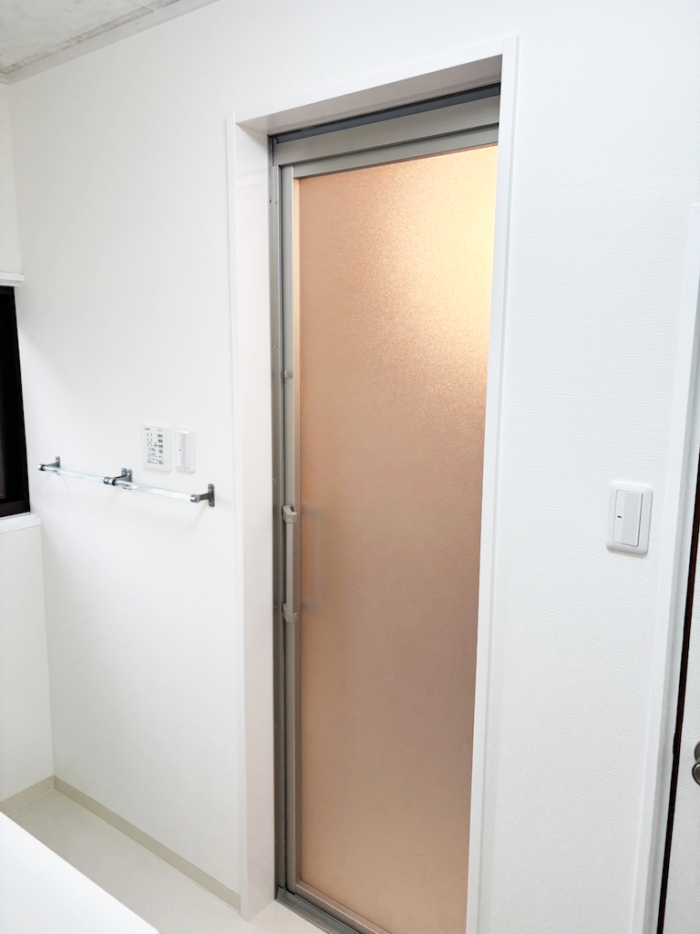 画像4：水まわり3点リフォーム(ユニットバス・トイレ・洗面台)　松山市　T様邸