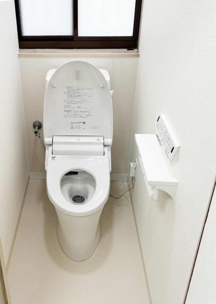 画像6：水まわり3点リフォーム(ユニットバス・トイレ・洗面台)　松山市　T様邸